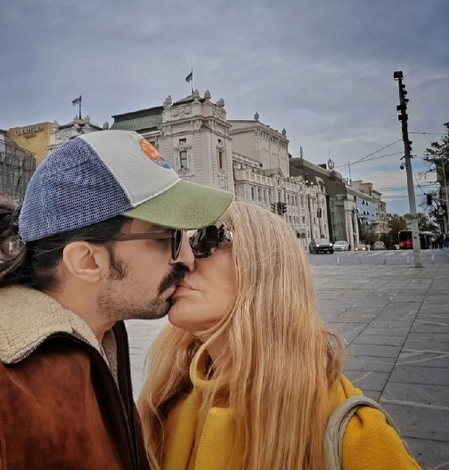 OVO NIKO NIJE OČEKIVAO Verica Rakočević i 35 godina mlađi suprug sa letovanja objavili delić intime! (FOTO)