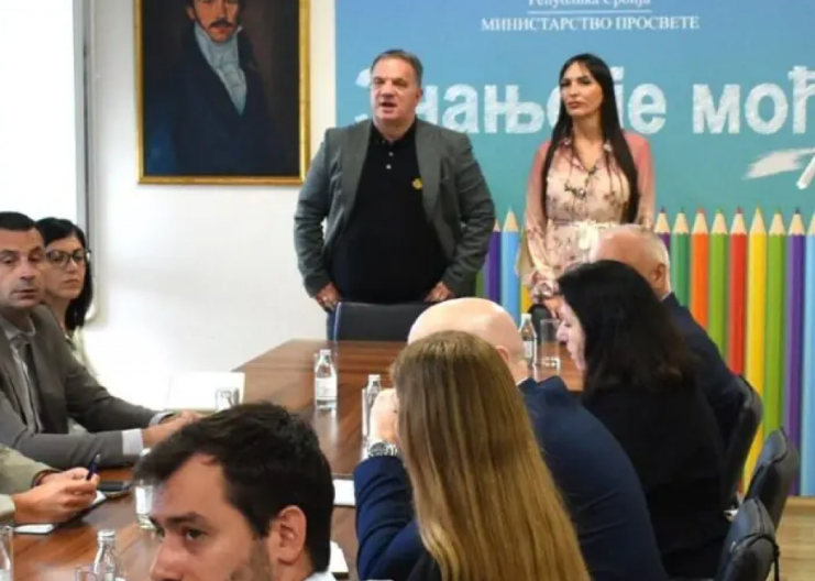 MINISTAR PROSVETE DEJAN VUK STANKOVIĆ SAOPŠTIO SJAJNE VESTI Gradiće se nov studentski dom sa 1.000 mesta u Studentskom gradu u Beogradu