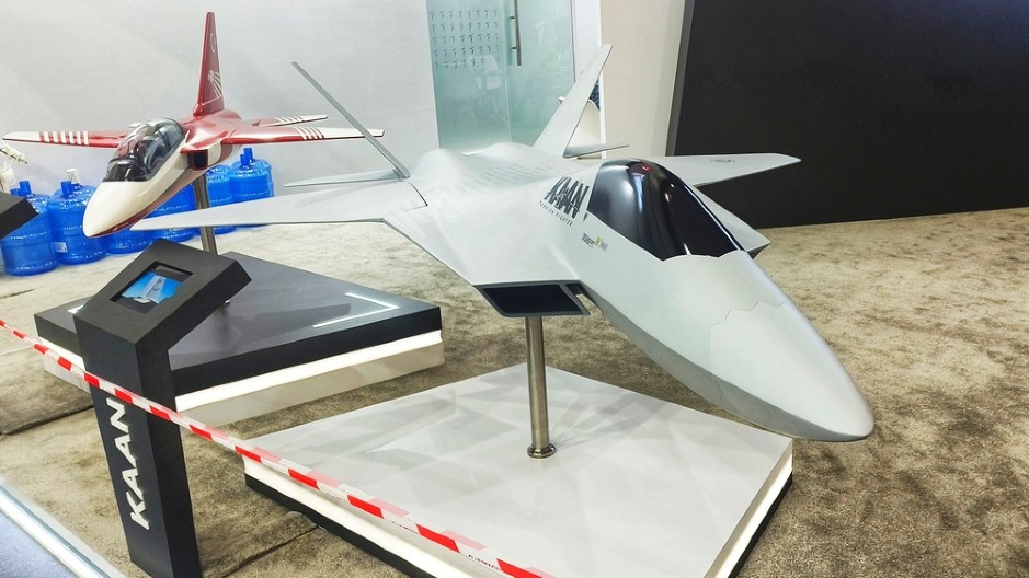 ISTORIJSKI MOMENAT Prodata leteća zver pete generacije