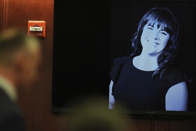 ANĐELU JE GODINAMA VARAO, A ONDA JOJ DAO ŠEJK SMRTI: Majka šestoro dece umrla u jezivim bolovima