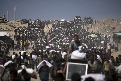 KRVAVI DAN U GAZI Ljudi ubijeni dok su pokušavali da dođu do hrane, deca umiru od gladi