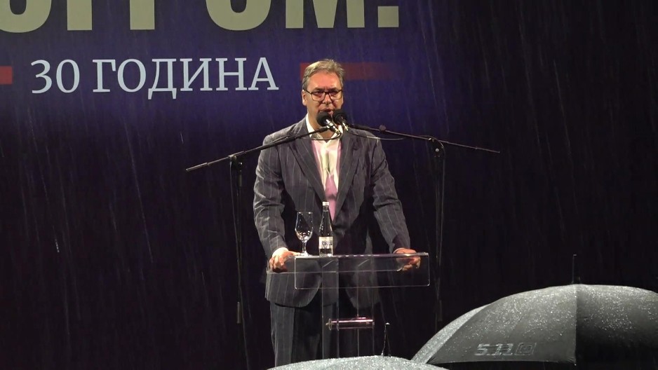 NEĆE SRBIN DA VAM BUDE SLUGA! Vučić zagrmeo: Kažu "vladavina prava"! Sram vas bilo, barabe! (VIDEO)