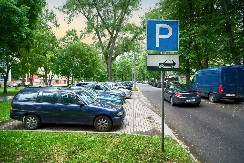 PARKIRAO JE AUTO DA BI KUPIO KARTU Dok se okrenuo, naplatili su mu paprenu kaznu na Jadranu
