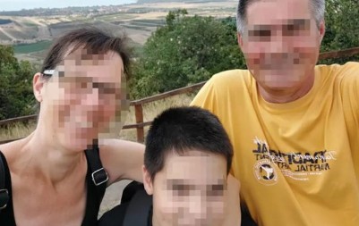 OVO JE DEČAK (13) KOJI JE KLAO MAMU I BAKU: Sa 2 specijalna noža, karambita, izvršio pokolj! Ovo su detalji