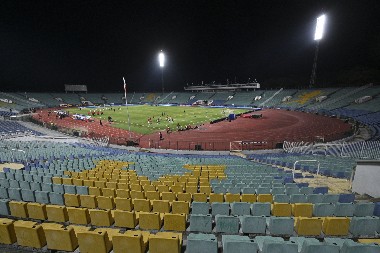 JEZIVA TRAGEDIJA U KOMŠILUKU Poznati trener pronađen mrtav ispred nacionalnog stadiona