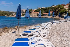 PRESKUPI MENI, PRAZNI STOLOVI Crna Gora ostala prazna, Santorini gubi goste, da li je Hrvatska sledeća?