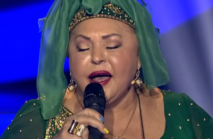 ZAŠTO JE ESMA REDŽEPOVA USVAJALA SAMO MUŠKU DECU? Pevačica dugo krila porodičnu tajnu