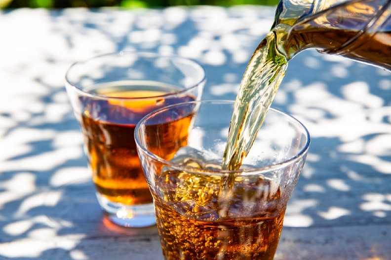 TRI POPULARNA PIĆA OPASNOST ZA ARTERIJE Začepljuju ih, pijte ih što ređe