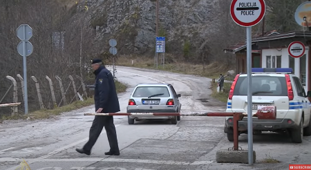 JEZIVA SCENA NA GRANIČNOM PRELAZU! Vozač pokušao mrtvu ženu da preveze, policiji tvrdio da je USPAVANA