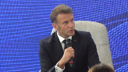 MAKRON VEĆ U SUKOBU SA NOVIM PREMIJEROM: Zabolela ga Bajruova izjava