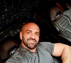 KRIMINALNA GRUPA FITNES TRENERA STEROIDE PRODAVALA PO NAREĐENJU VELJE NEVOLJE Uhapšen bivši policajac i rijaliti učesnik Lepomir Bakić