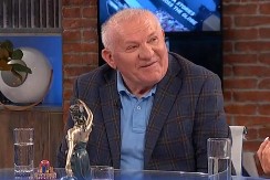 MILOŠ BOJANIĆ U SUZAMA NAPUSTIO SRBIJU Preselio se u ovu državu: "Roditelji su otišli na onaj svet samo sa jednim žalom..."