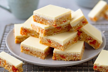 BELE KOCKE Kremasti kolač mekan kao pamuk, nema ko vam neće tražiti recept