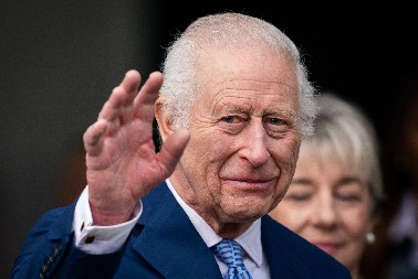 LEČENJE RAKA NIJE GOTOVO Zdravlje kralja Čarlsa ide u ovom pravcu uoči dočeka Nove godine, a evo kako se sada oseća