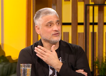 RADIO KAO NOVINAR! Čeda Jovanović je menjao srednje škole, a evo koji je fakultet završio - nema veze sa politikom