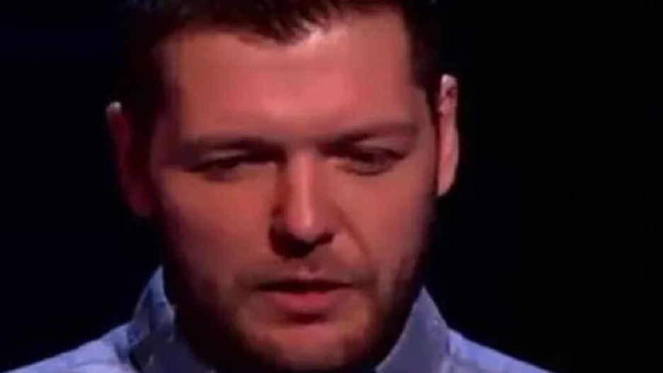 AU, JEL REALNO DA JE DOBIO OVO PITANJE? Takmičara kviza ''Želite li da postanete milioner'' oblio hladan znoj, gledaoci pobesneli! (VIDEO)