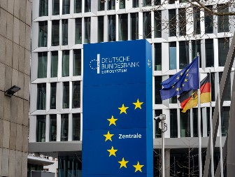 SUMORNA SUDBINA NEMAČKE EKONOMIJE Pad BDP-a, usporen rast i politički problemi upozorila Bundesbanka