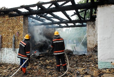 JEZIVO: NA ZGARIŠTU POSLE POŽARA NAĐEN LEŠ Termovizijske kamere otkrile telo