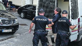 BUDO BANANA TRAŽI 720.000 EVRA ZA LEŽANJE U PRITVORU Hapšen sa ćerkom zbog šverca droge