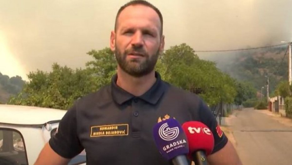 KOMANDIR NIKOLA ZAVRŠIO U HITNOJ: Požar u Crnoj Gori se širi neverovatnom brzinom - Vatrogasci na izmaku snaga zbog dima i premora