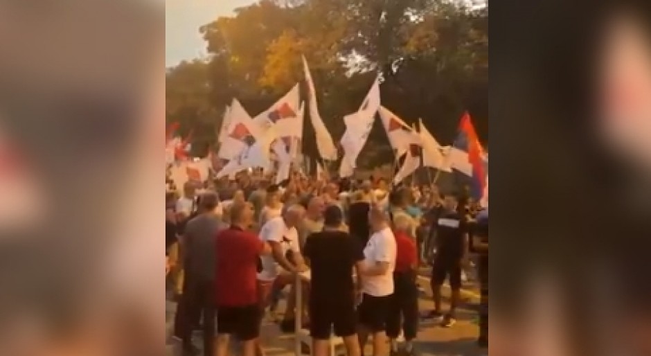 RUMA PROTIV BLOKADERA! Građani poslali jasnu poruku - spremni da brane svoje domove od nasilnika (VIDEO)