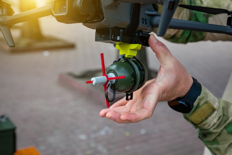 NEVIDLJIVA ARMIJA DOLAZI S NEBA Rusija zauvek menja vojnu igru