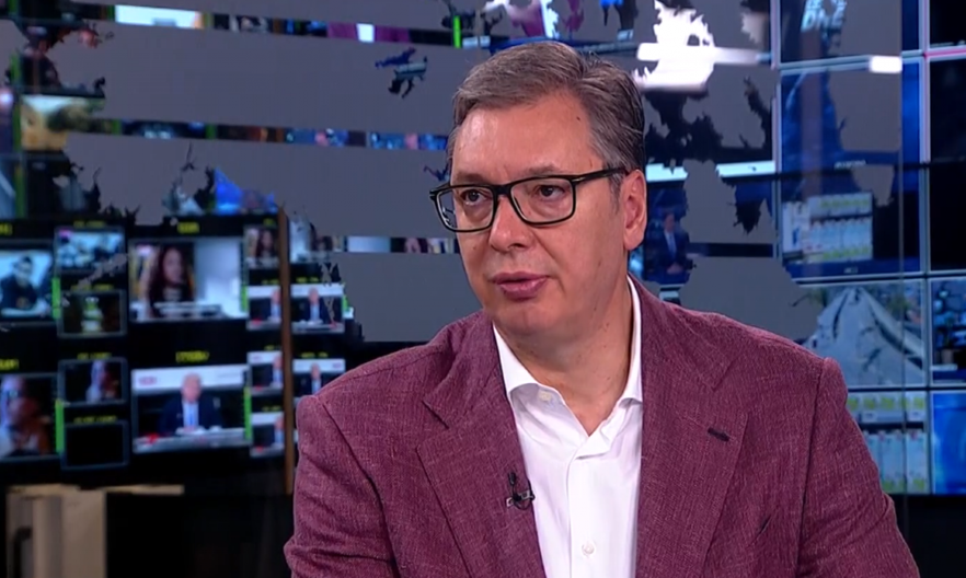 VUČIĆ POZVAO GRAĐANE SRBIJE NA MIR: Ne svađajte se, ne prepirite i ne odgovarajte na ovo jezivo nasilje