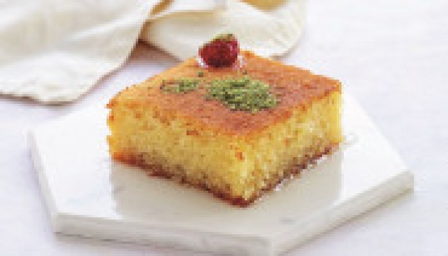 EGIPATSKI KOLAČ BUDI SVA ČULA Prepun meda i badema, a sve se samo pomeša i peče