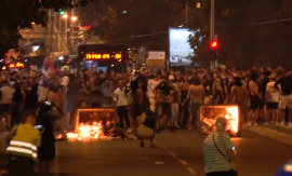 BLOKADERI TERORISTI PRAVILI HAOS U CVIJIĆEVOJ ULICI Novi snimak jezivog nasilja (VIDEO)