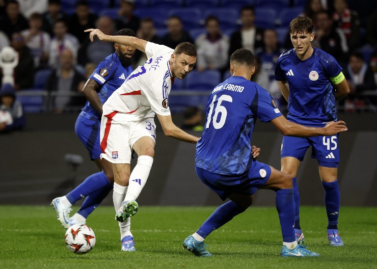 MNOGE JE IZNENADIO Nemanja Matić ima novi klub