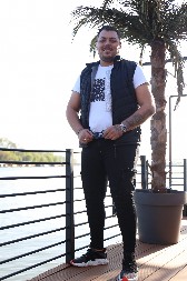 PEVAČ NAKON OPERACIJE ŽELUCA ZA 10 DANA SKINUO OVOLIKO KILOGRAMA Odmah se oglasio, pa otkrio šta sme da jede