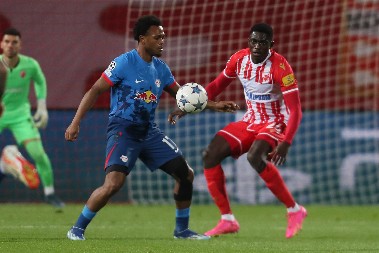 STIGLA VLAHOVIĆEVA ZAMENA Rastužio Zvezdu, a sada dolazi da zameni Srbina u Juventusu za 40 miliona