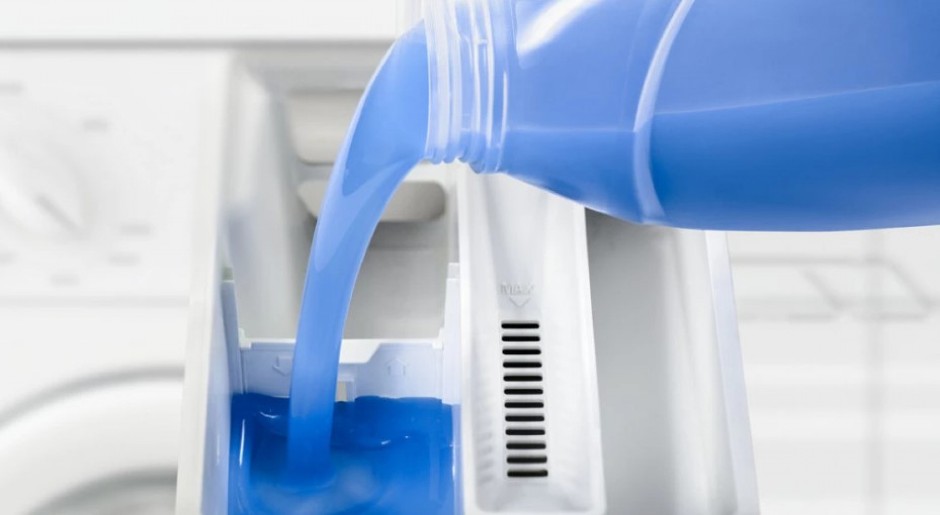 NIKAKO PUNA PREGRADA, OVA KOLIČINA JE NAJBOLJA Koliko omekšivača treba dodati u mašinu za veš kada peremo odeću?