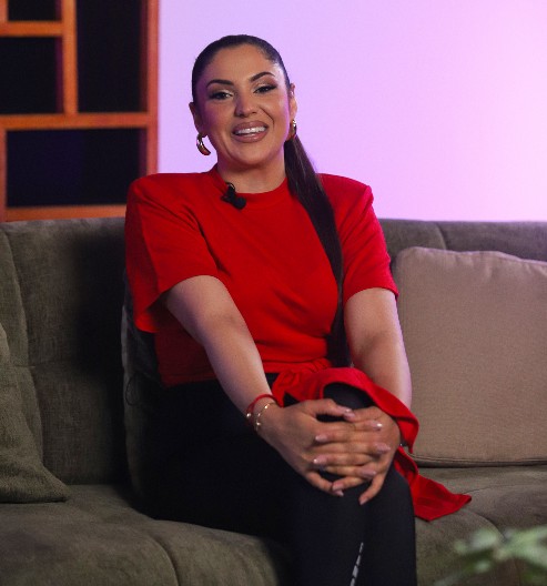 POVREĐENA NADICA ADEMOV Pevačici hitno ukazana lekarska pomoć, ovo su detalji