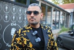 BORA SANTANA ŠOKIRAO IZJAVOM Otkrio koliko trenutno ima partnerki: "Sve je to normalno!"