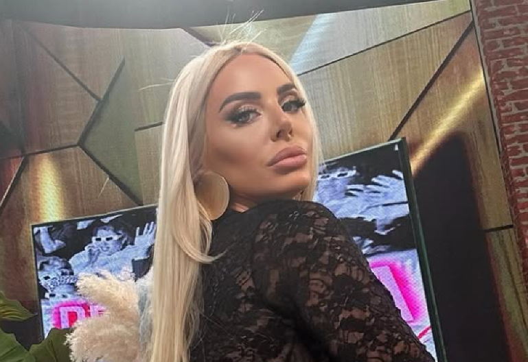 ''ZA DLAKU SAM MOGLA DA VODIM ZVEZDE GRANDA'' Bojana Lazić o profesionalnom cilju koji joj je ispunio Željko Mitrović sa Pinkovim Zvezdama