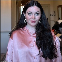 MISLILA SAM DA MI DESNI KRVARE ZBOG TVRDE ČETKICE Nije mi palo na pamet da je to prvi znak raka!