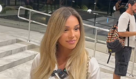 ''JEDVA ČEKAM DA UPOZNAM TARU'' Breskvica došla na 18. rođendan ćerke Saše Matića: ''Čast mi je da sam pozvana'' (VIDEO)