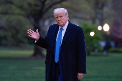 TRAMP IMA SAMO JEDNU PORUKU ZA NATO „Uvedite sankcije Rusiji ili ne trošite moje vreme“