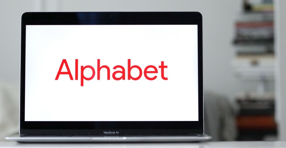 ALFABET SE PRIDRUŽIO KLUBU TRI BILIONA DOLARA Danas je dostigao svoju najveću vrednost