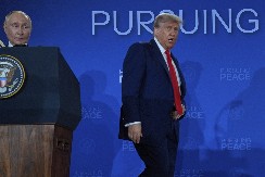 "MORAMO NATERATI PUTINA DA GA SE PLAŠI..." Tramp šokirao izjavom, šta će ruski lider reći na OVO?