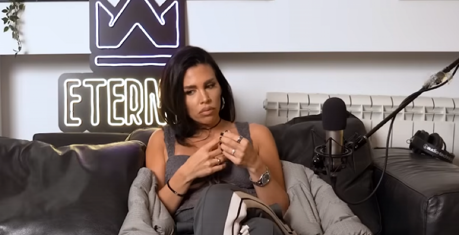 KAJA MORA NA HITNU OPERACIJU OČIJU Evo šta će morati da ugradi!