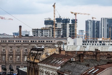 DRŽAVA REŠAVA VIŠEDECENIJSKI PROBLEM Novi zakon donosi rešenje za skoro pet miliona bespravnih objekata