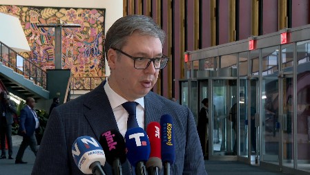 VUČIĆ POTVRDIO, OD 1. OKTOBRA SANKCIJE NIS-U "Čeka nas teško vreme, daćemo sve od sebe da građani imaju toplu zimu"