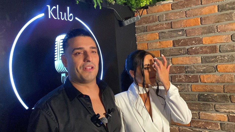 TRI DANA OD UDESA KAĆA LAZIĆ DONELA JE KONAČNU ODLUKU Darko nemoćan, supruga pevača rekla kraj!