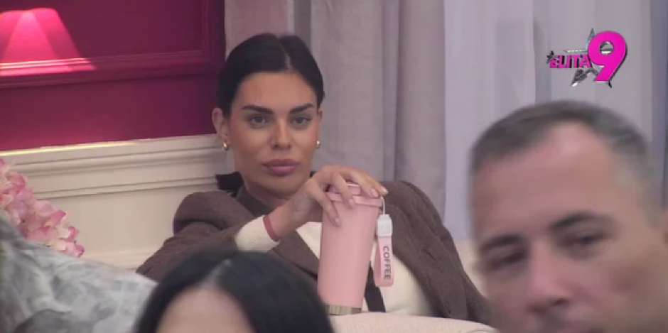 MINA VRBAŠKI NEMA NAMERU DA PREKINE DRUŽENJE SA ASMINOM Priznala sve: "Sviđa mi se..."