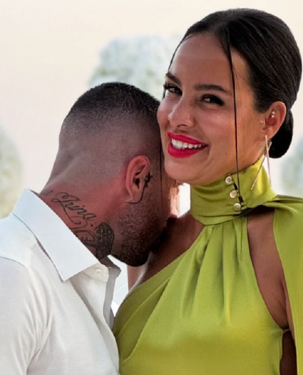 POZNATA VODITELJKA ZAPROSILA MUŽA Evo i kako, ovo su svi detalji!