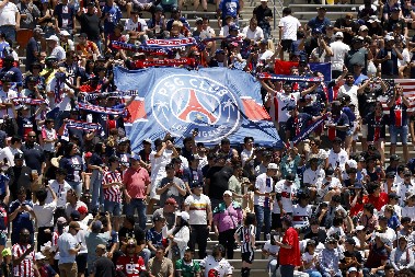 ŠOKANTNE VESTI Odložen derbi francuskog fudbala, a ovo je razlog