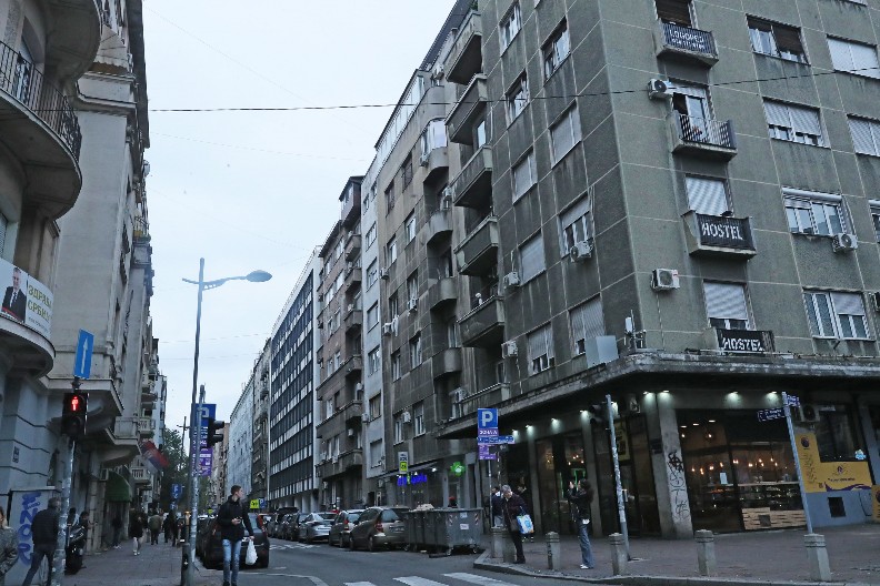 BOMBU PREDAO NA UGLU KOSOVSKE I NUŠIĆEVE, PA OTIŠAO Filip doneo muškarcu "pentrit", a on razneo stan i poginuo