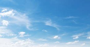 "BILO JE NEVEROVATNO" Žena snimila misteriozan objekat na nebu, društvene mreže se usijale od komentara (VIDEO)